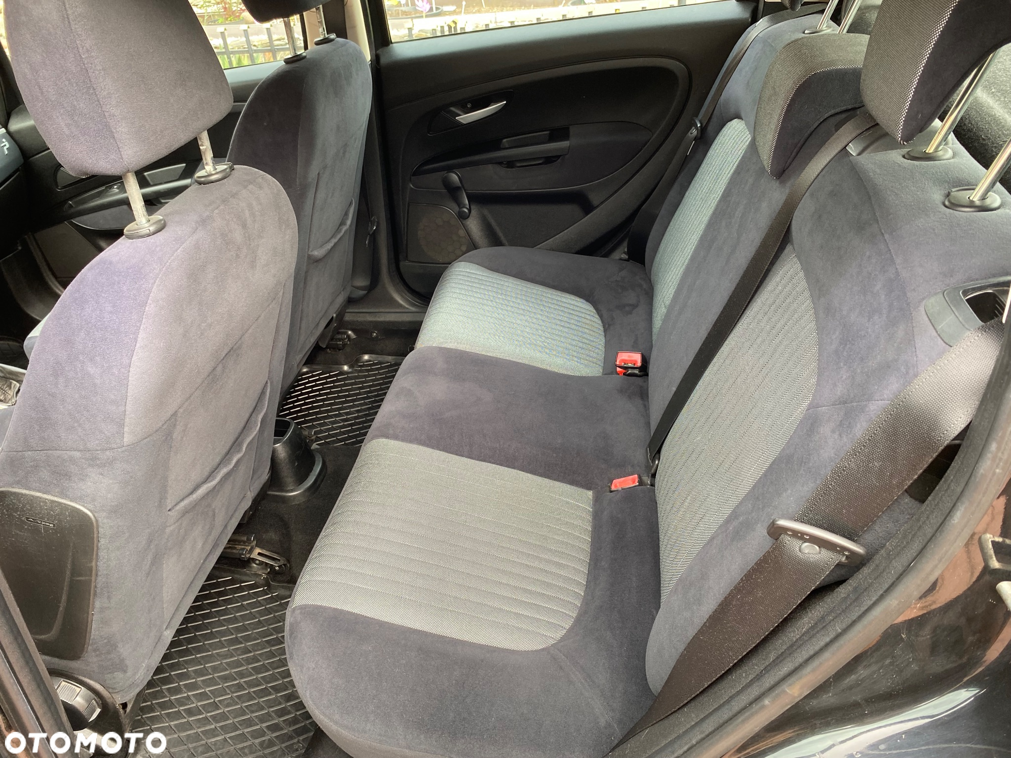 Fiat Grande Punto 1.4T-Jet Emotion - 10