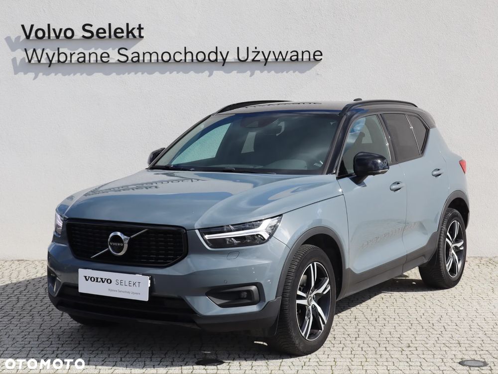 Volvo XC 40 D4 AWD R-Design - 1