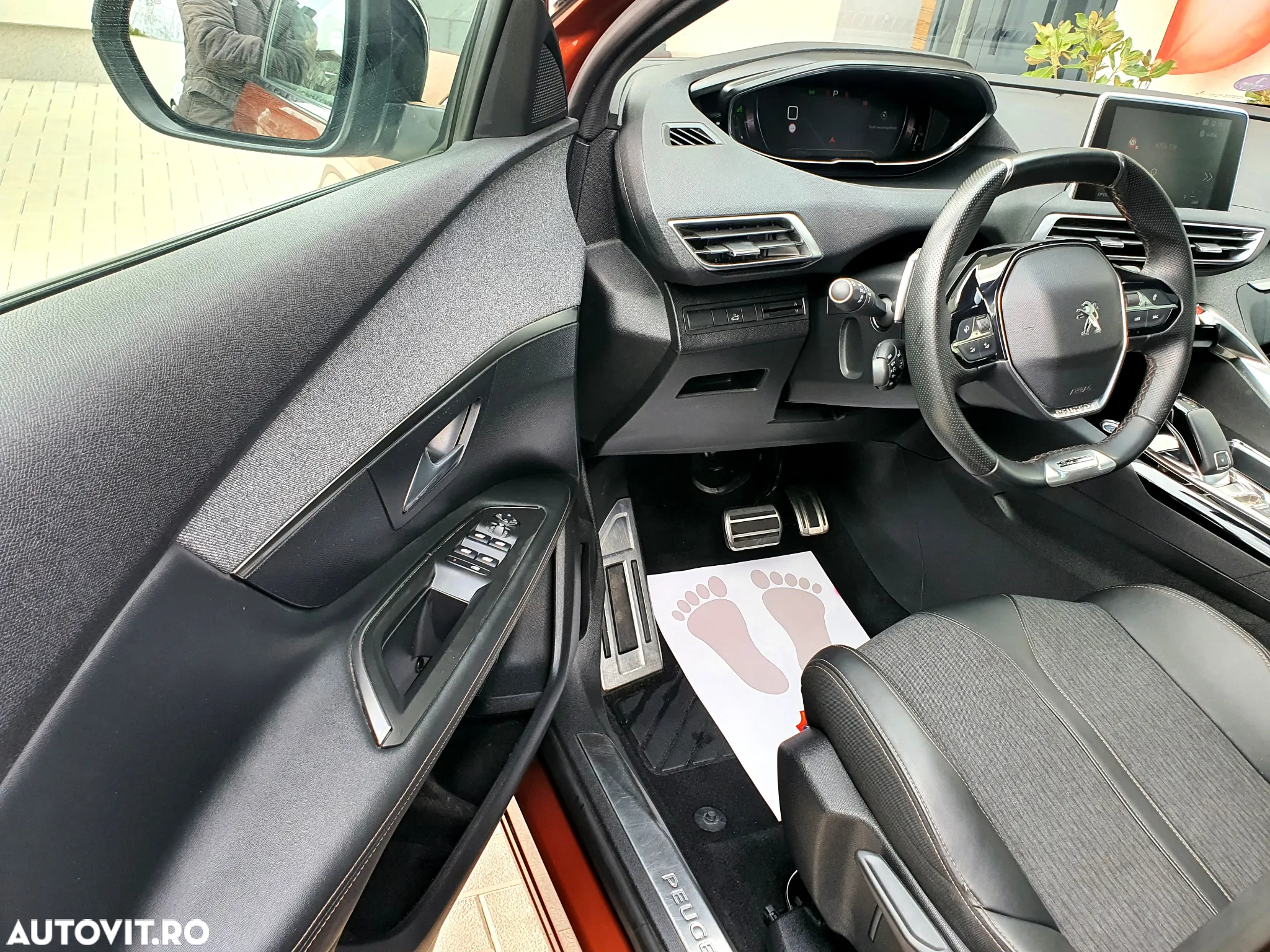 Peugeot 3008 PureTech 130 Stop & Start GPF EAT8 GT - 13