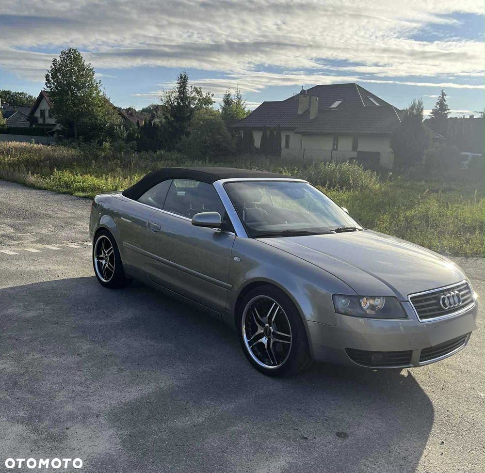 Audi A4 2.4 - 14