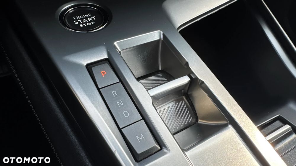 Peugeot 308 BlueHDi 130 EAT8 Allure - 25