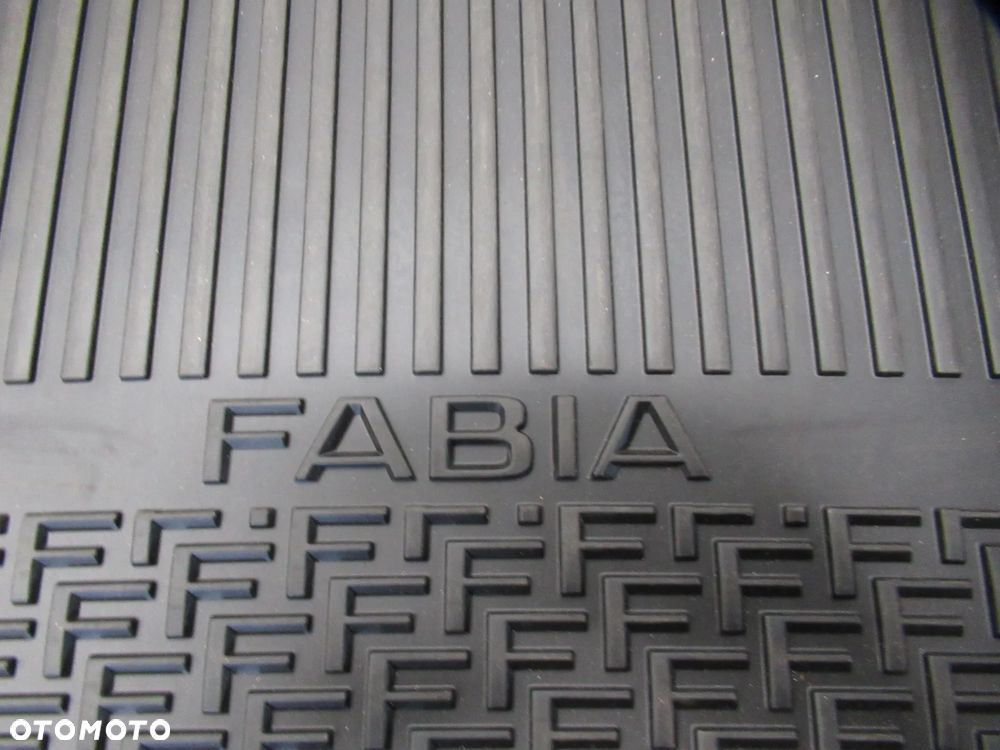NOWA mata bagażnika Skoda Fabia III Hatchback - 2