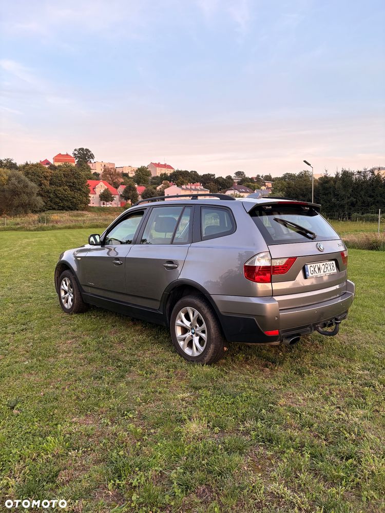 BMW X3 xDrive18d - 5