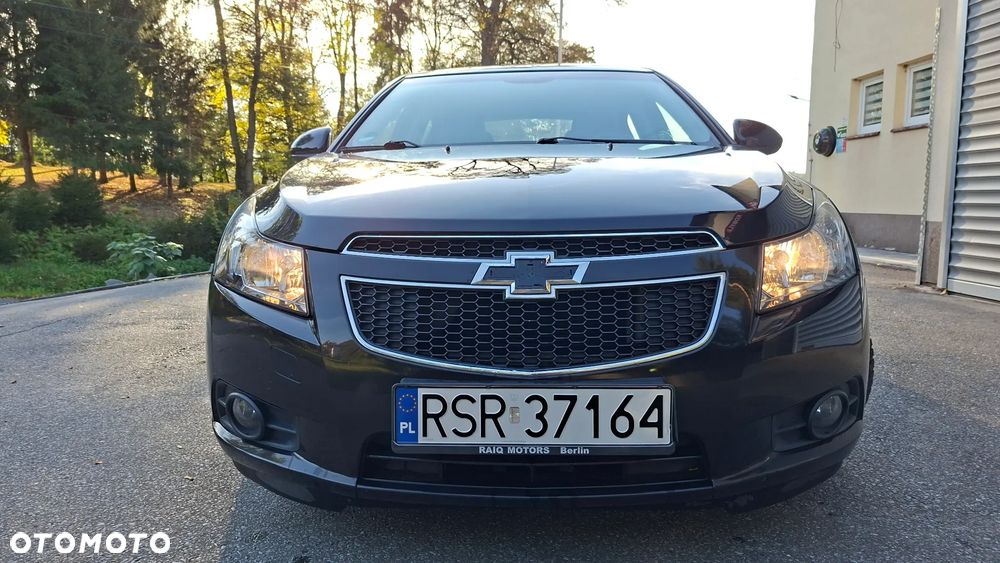 Chevrolet Cruze - 11