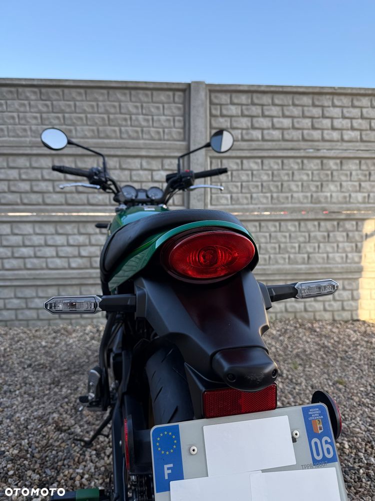 Kawasaki Z 650 RS - 21