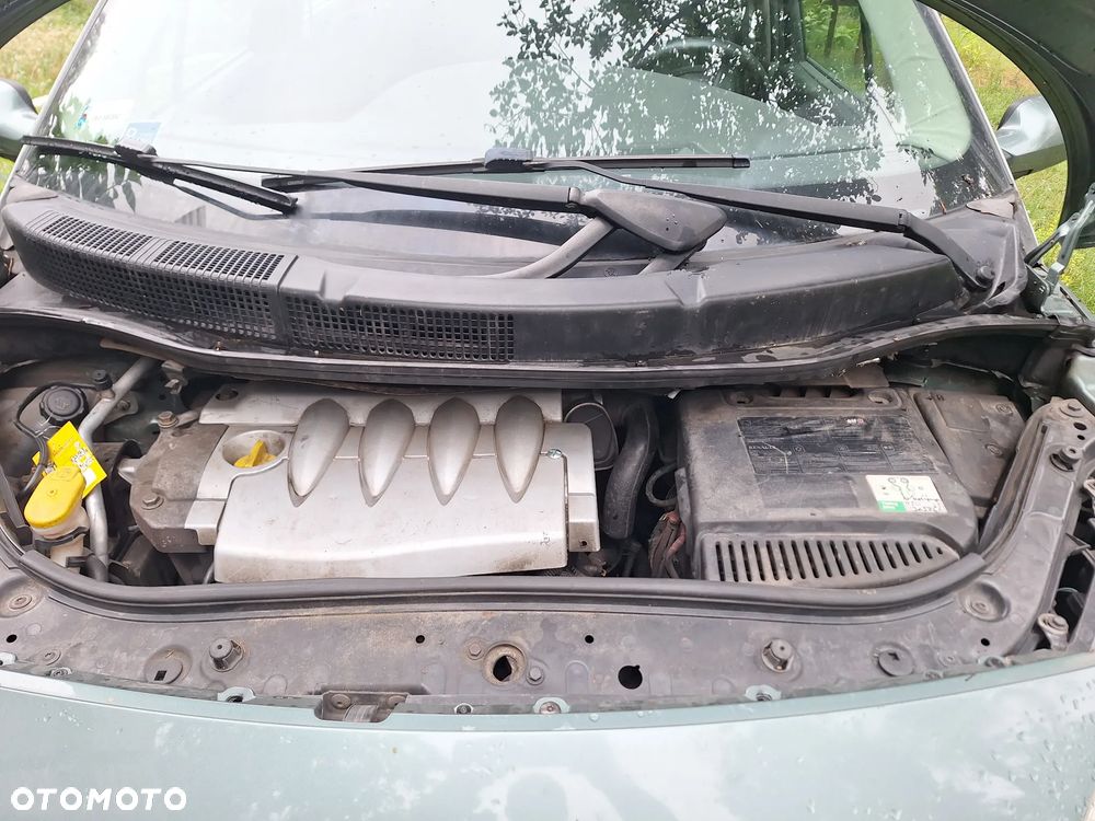 Renault Scenic 1.6 16V Confort Expression - 7