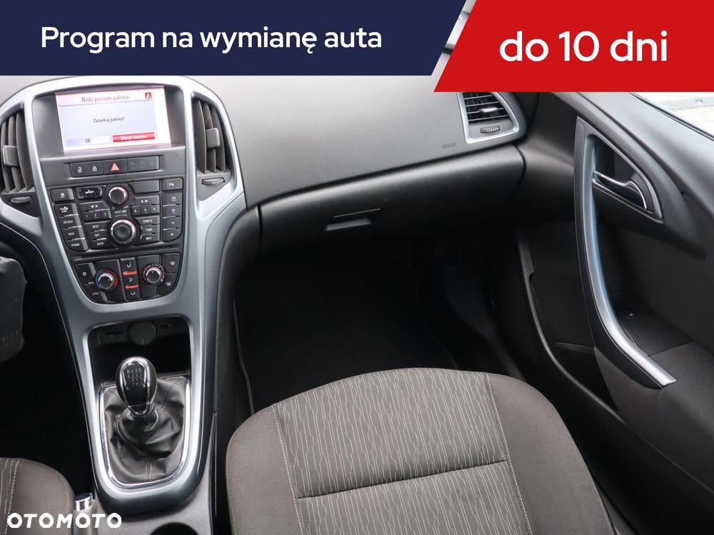 Opel Astra - 10