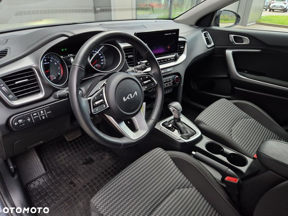 Kia Ceed 1.5 T-GDI M DCT - 10