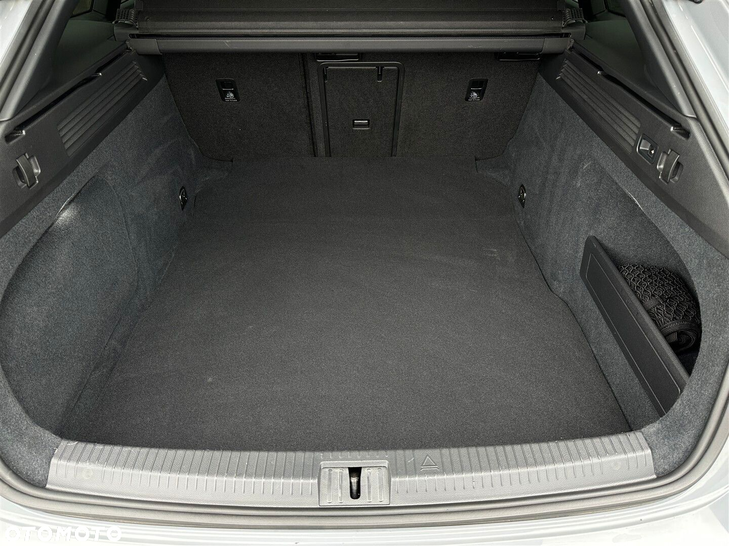 Volkswagen Arteon 2.0 TSI 4Motion R DSG - 8