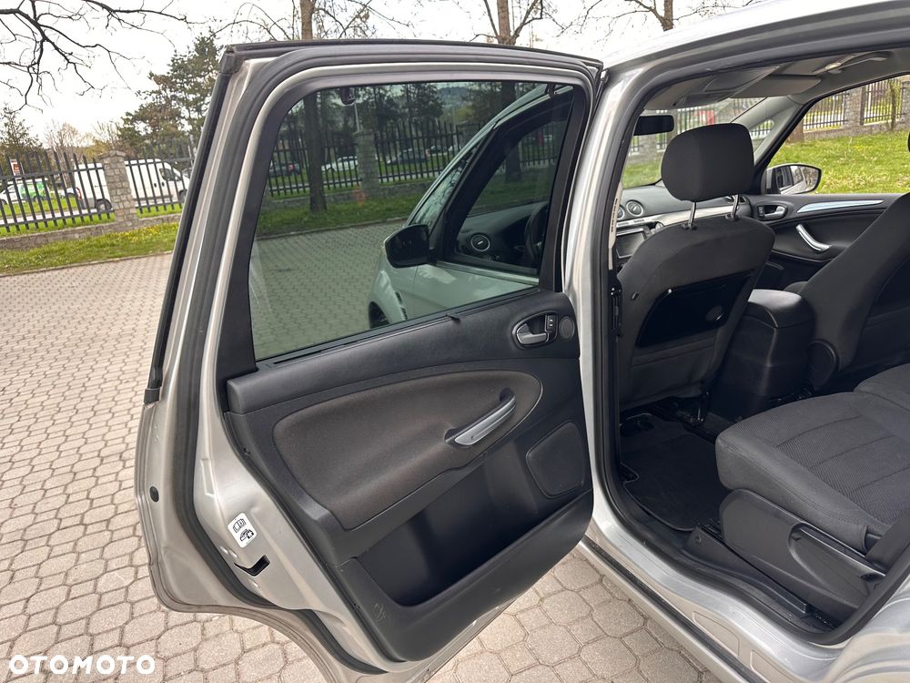 Ford S-Max 2.0 TDCi DPF Business Edition - 17