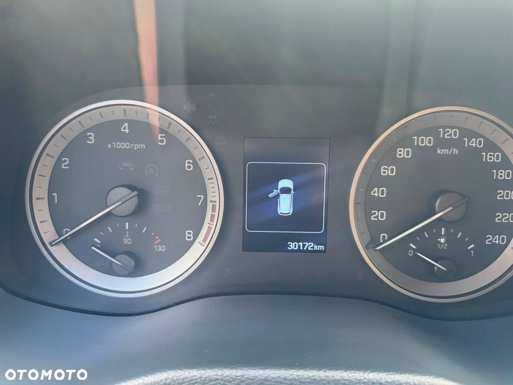 Hyundai Tucson blue 1.6 GDi 2WD Navi - 11