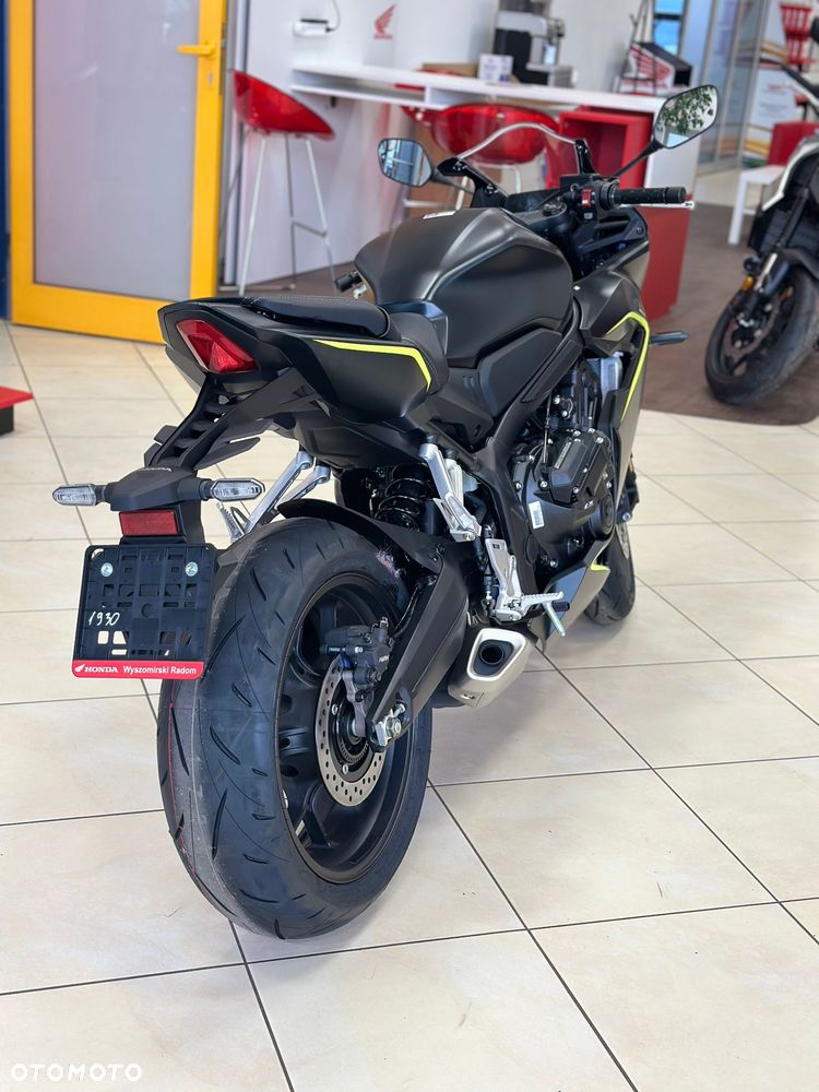 Honda CBR - 6
