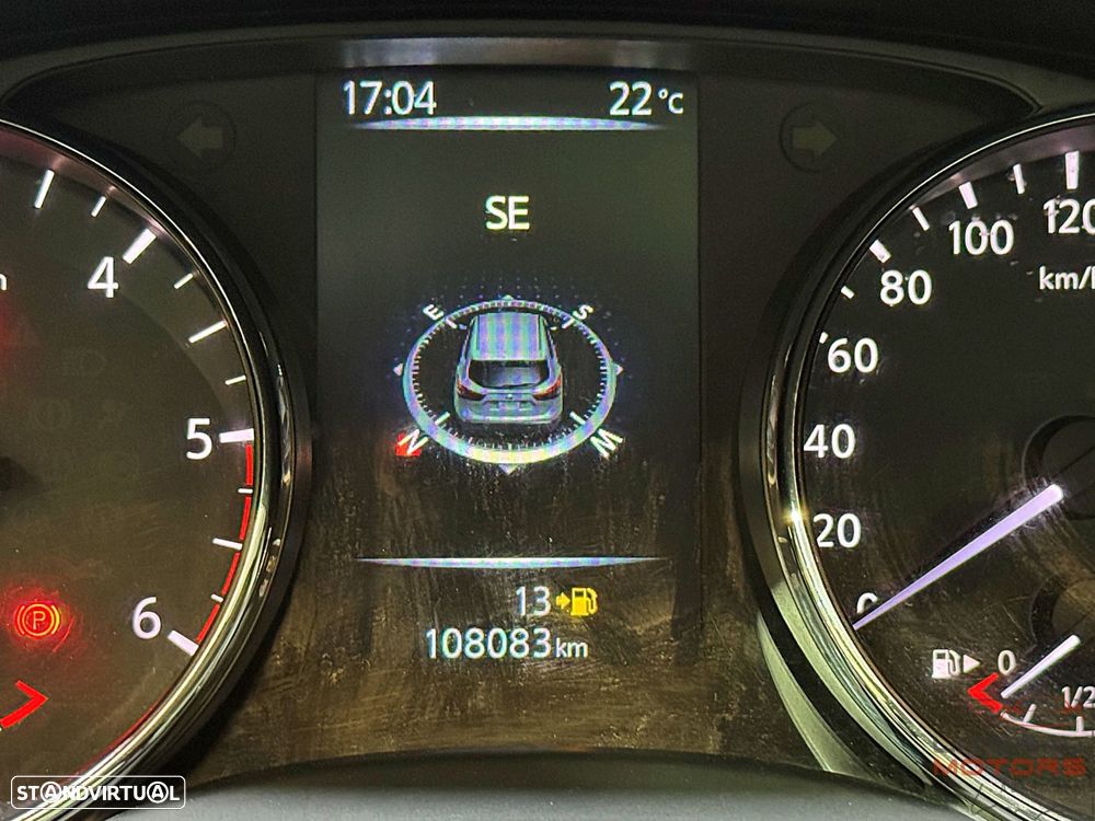 Nissan Qashqai 1.5 dCi N-Connecta - 27
