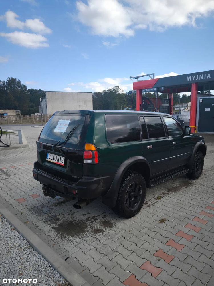 Mitsubishi Pajero Sport - 5