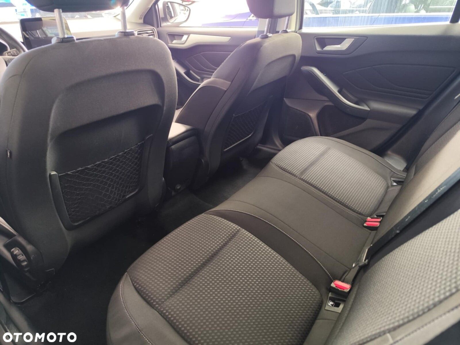 Ford Focus - 13