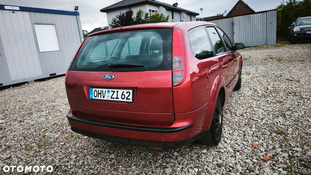 Ford Focus - 8