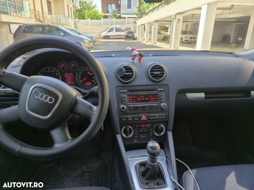 Audi A3 Sportback 1.6 FSI Ambition - 5