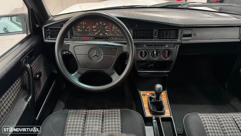 Mercedes-Benz A 190 - 20