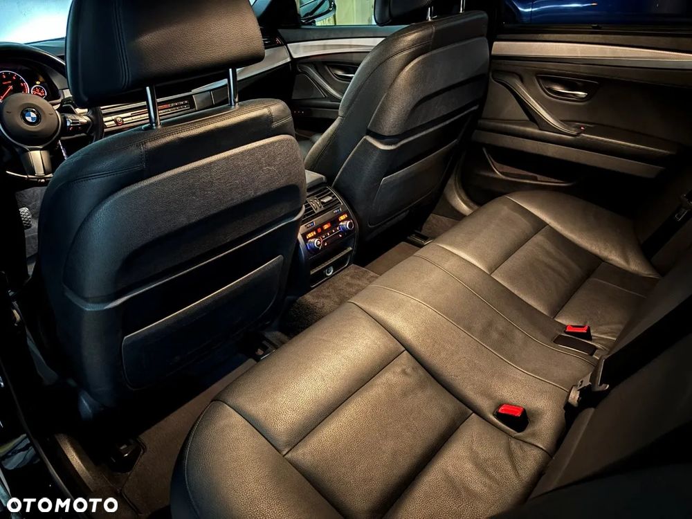 BMW Seria 5 530d xDrive - 21
