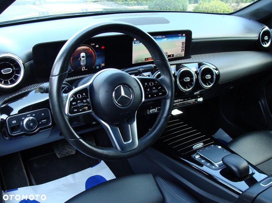 Mercedes-Benz Klasa A 180 d 8G-DCT Progressive - 16