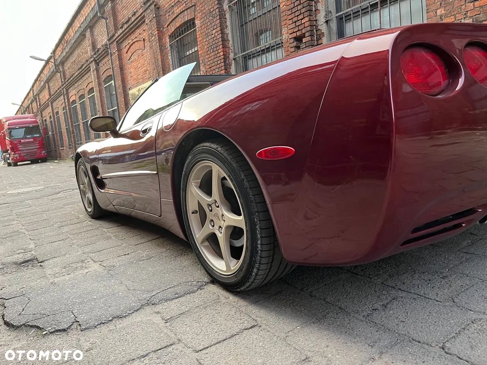 Chevrolet Corvette Convertible 5.7 - 11