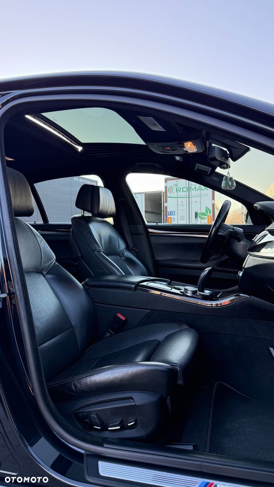 BMW Seria 5 535i xDrive - 12