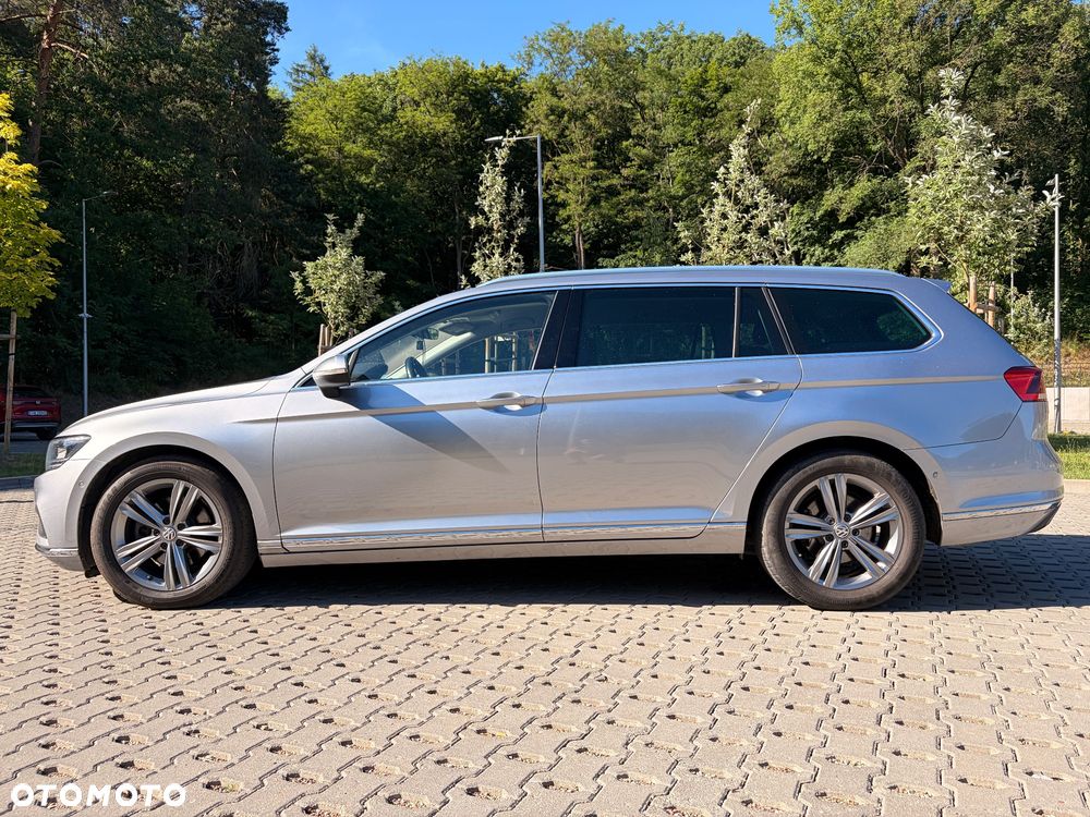 Volkswagen Passat Variant 1.5 TSI EVO Elegance DSG - 7