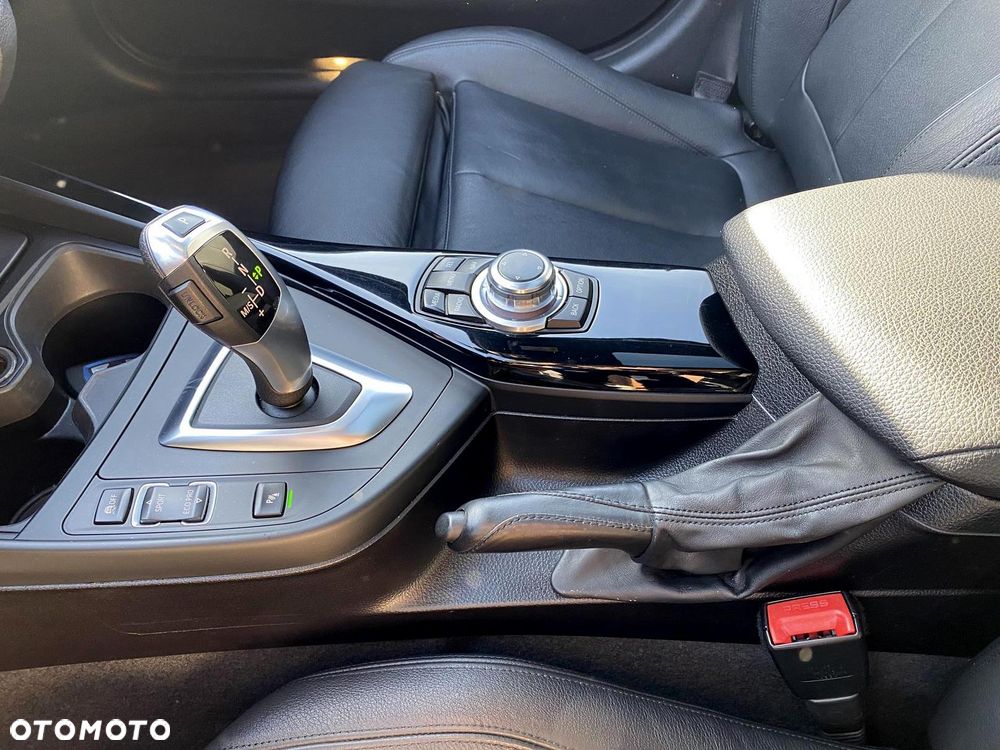 BMW Seria 1 120d M Sport - 21