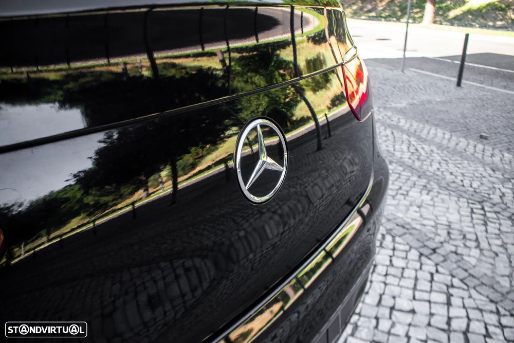 Mercedes-Benz GLC 300 d 4Matic 9G-TRONIC AMG Line - 12