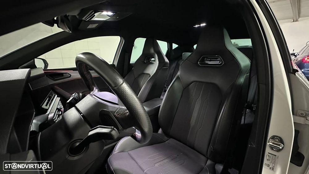 Cupra Leon 1.4 e-Hybrid (180 kW System) VZ CUP - 11