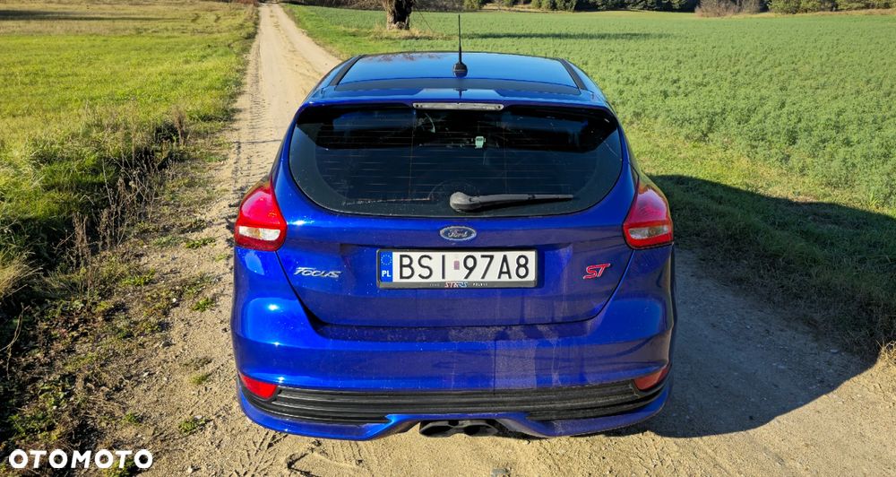 Ford Focus 2.0 EcoBoost ST-2 - 6