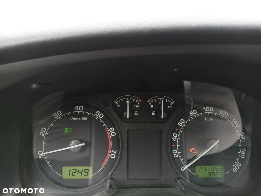 Skoda Octavia 1.4 Nature - 12