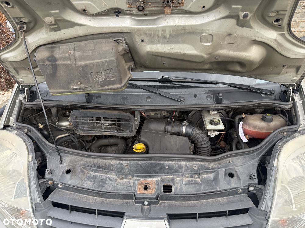 Renault Trafic Passenger Pack Clim - 11