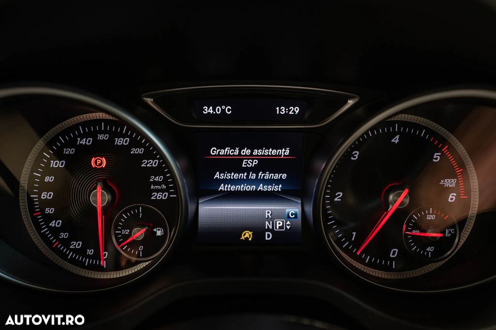 Mercedes-Benz CLA 220 d 4Matic 7G-DCT - 33