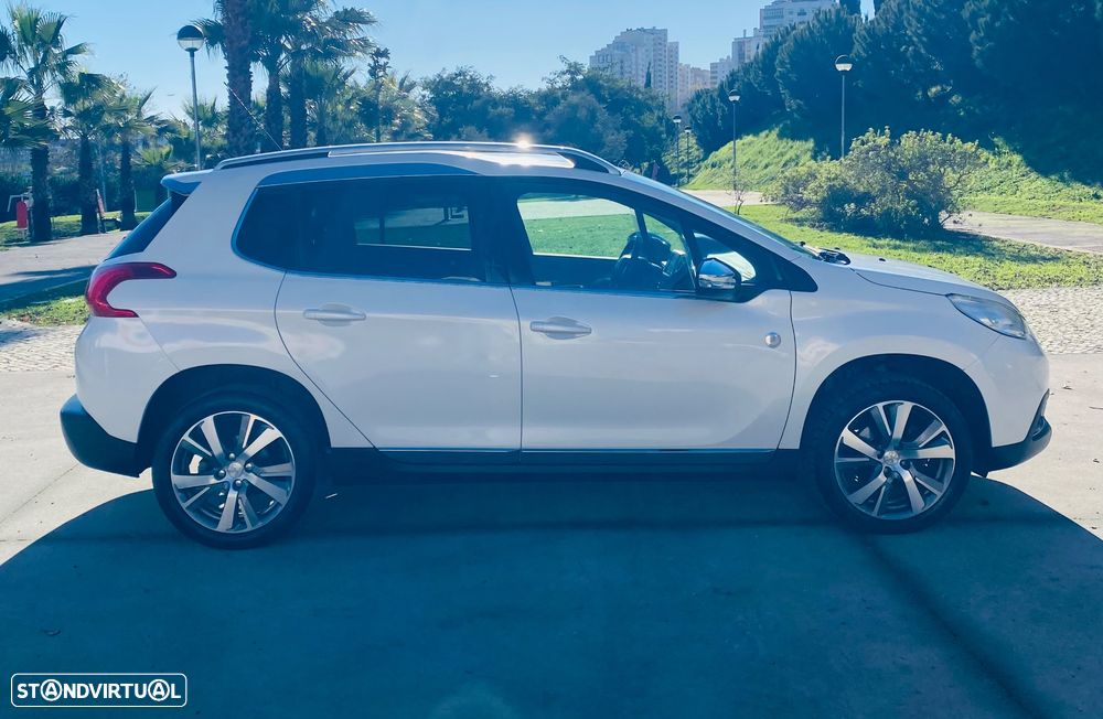 Peugeot 2008 PureTech 110 Stop&Start Allure - 6