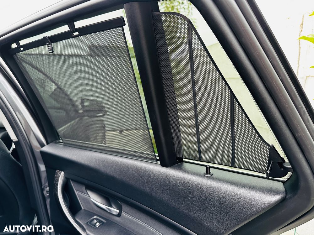 BMW Seria 3 320d xDrive AT - 20