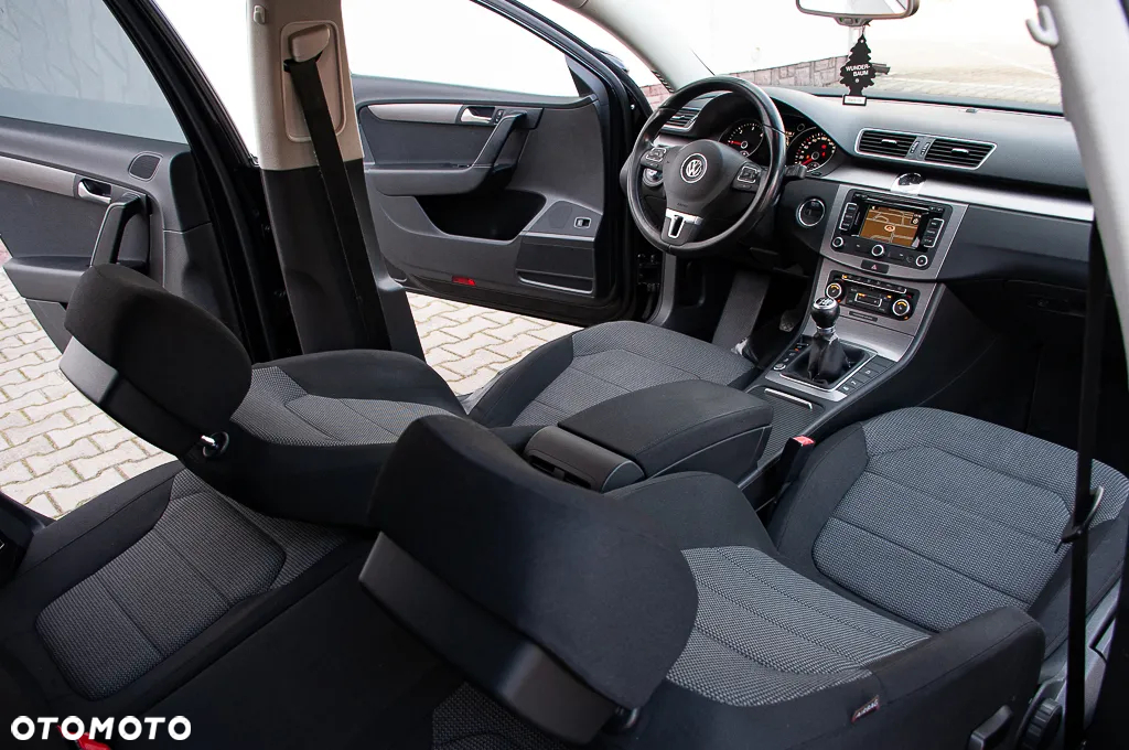 Volkswagen Passat 2.0 TDI Comfortline CityLine - 35