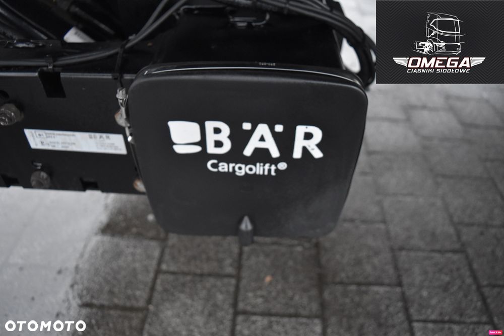 Volvo FM 330 Euro 6 / Kontener 9,4 m / kufer 9,4 m / - 17