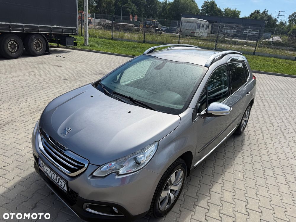 Peugeot 2008 1.6 VTi Style - 4