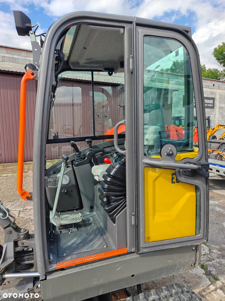 Volvo EC18E - 40