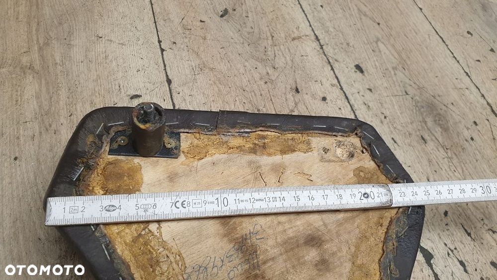 Siedzenie kierowcy solo - 14