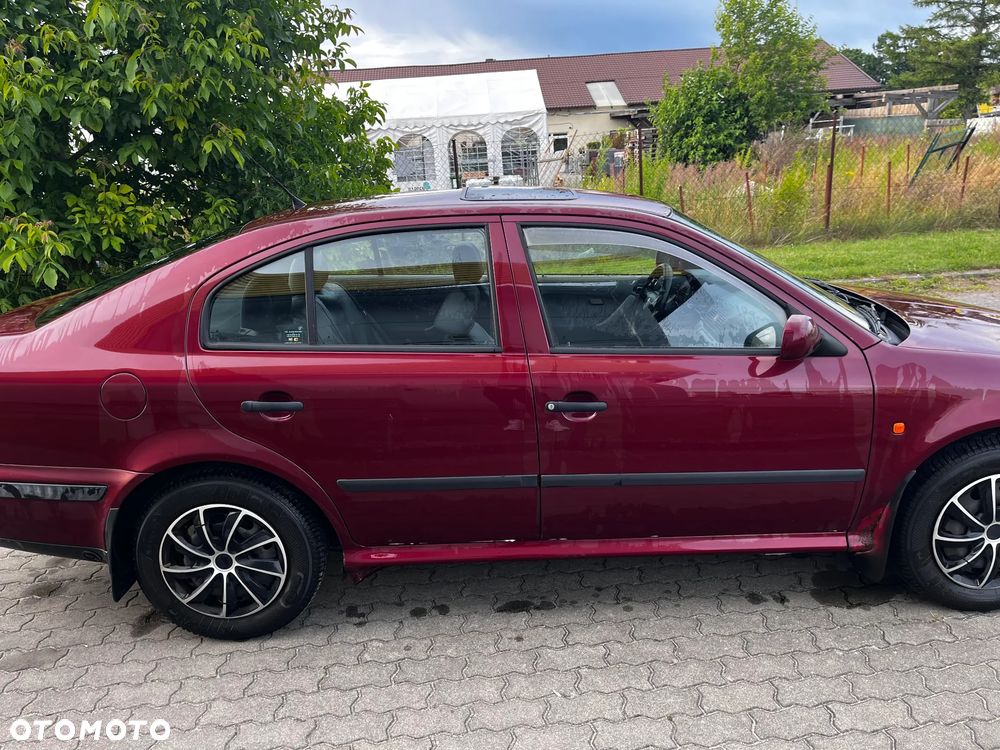 Skoda Octavia 1.6 Classic - 5