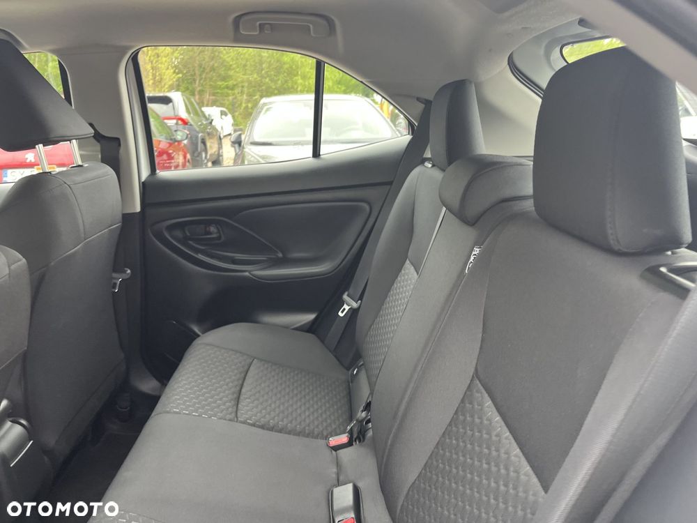 Toyota Yaris Cross Hybrid 1.5 Comfort - 16