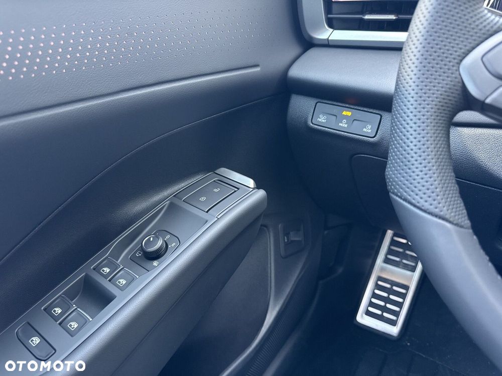 Volkswagen T-Roc - 27