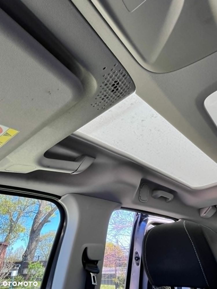Opel Combo 1.5 CDTI Essentia S&S - 9