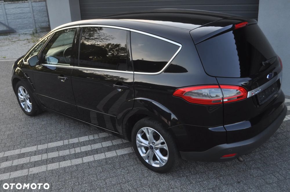 Ford S-Max 2.0 Titanium - 28