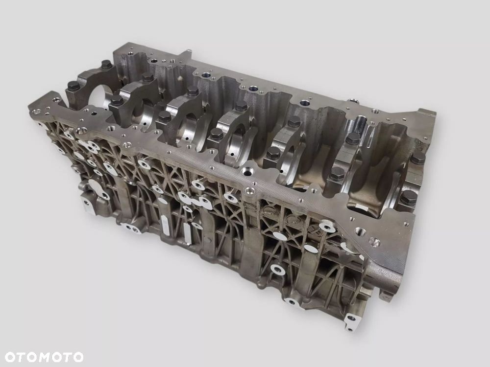 NOWY ORYGINALNY Blok silnika M57 3.0 diesel BMW X5 E70 E60 E90 7792821 - 7