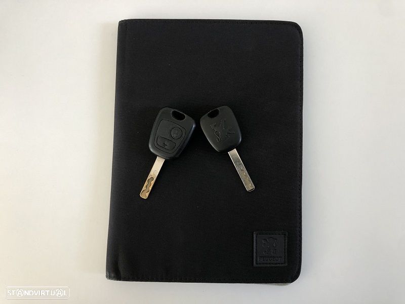 Peugeot 107 1.0 Black&Silver - 20