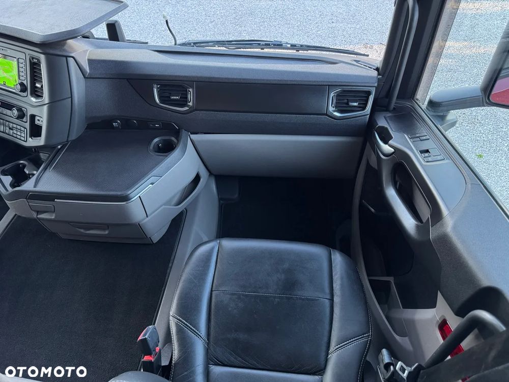 Scania R 450 / ACC / CAŁA NA PODUCHACH  / RETARDER / DUŻA NAVI / VIRTUAL KOKPIT / Z NIEMIEC - 28