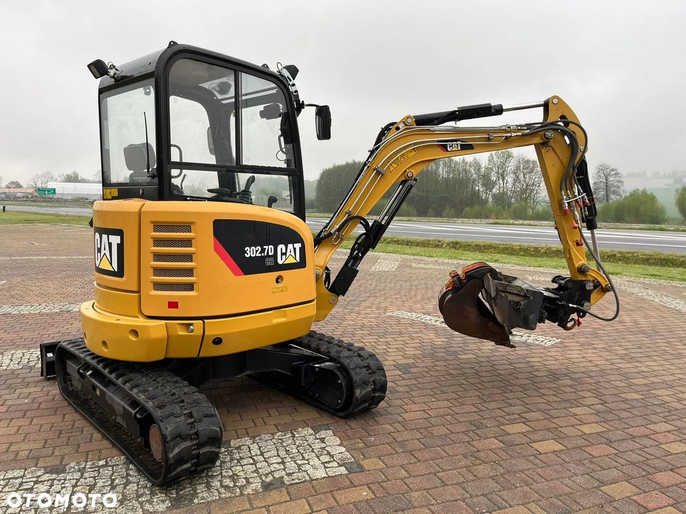 Caterpillar 302.7 - 10